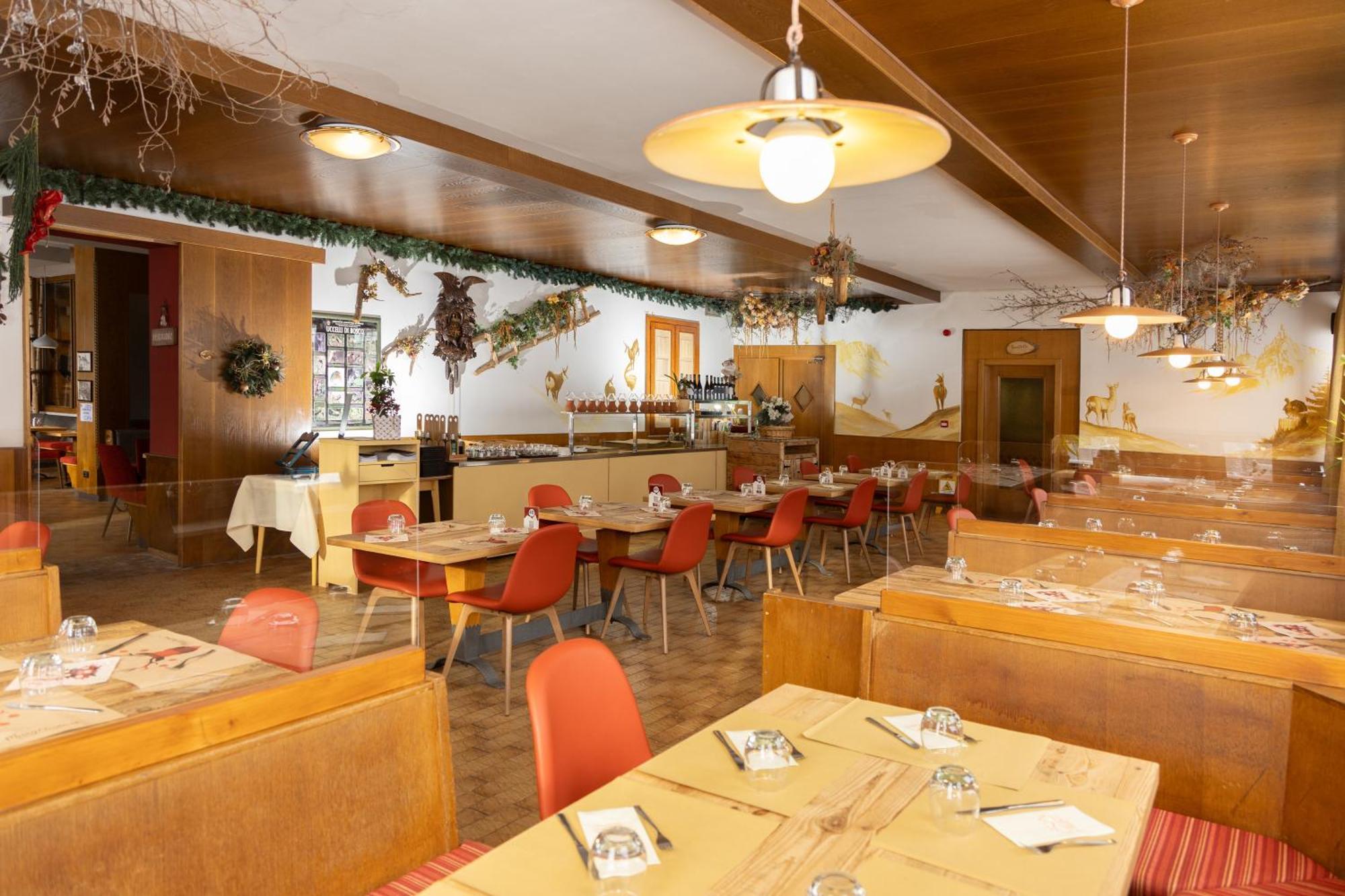 Albergo Venezia Passo Rolle Dış mekan fotoğraf