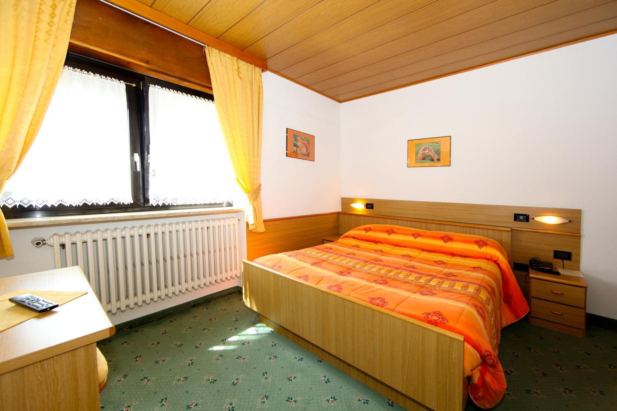 Albergo Venezia Passo Rolle Dış mekan fotoğraf